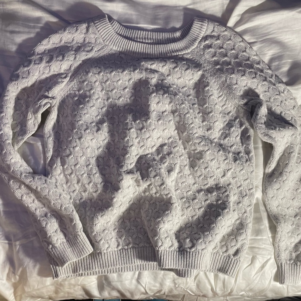White knitted sweater